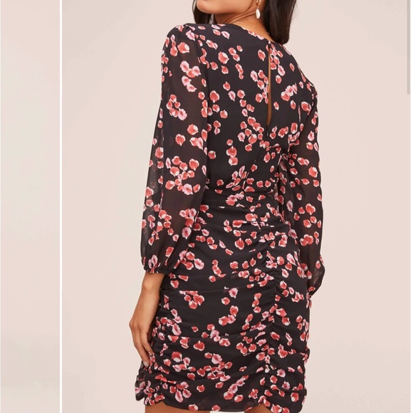 ASTR the Label shirred long sleeve mini dress - Picture 2 of 8